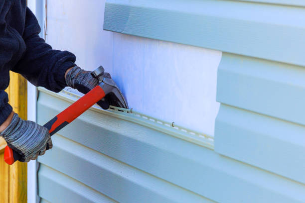 Reliable Siding Inspection contractor in Bellevue, IL by Creative Siding